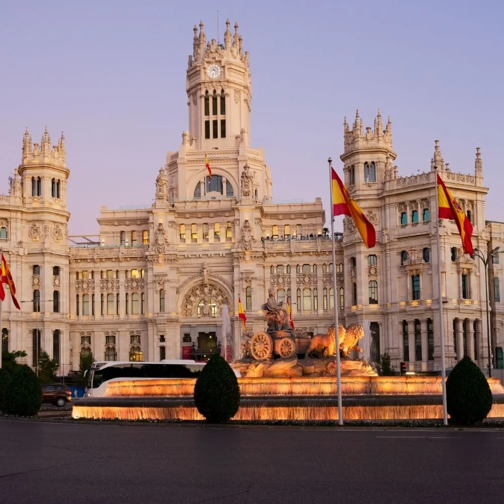 Cibeles Square and fountain in Madrid – Colorido Tours