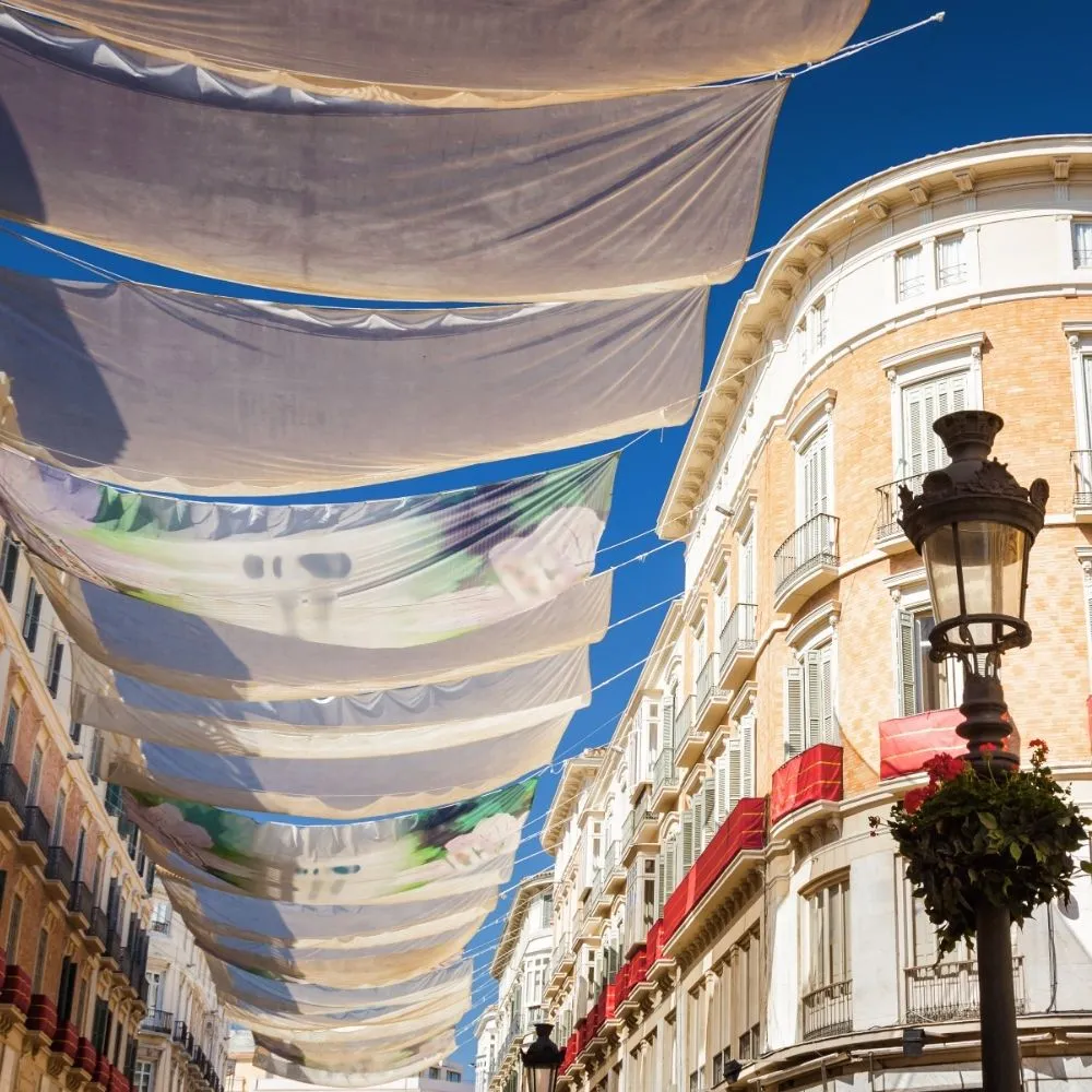 Larios Street in Málaga during summer – Colorido Tours