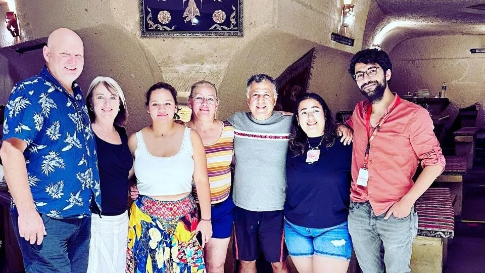 Dancing during the Turkish night – Colorido Tours