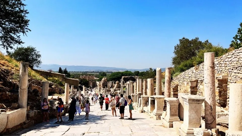 Curetes Street in the ruins of Ephesus – Colorido Tours